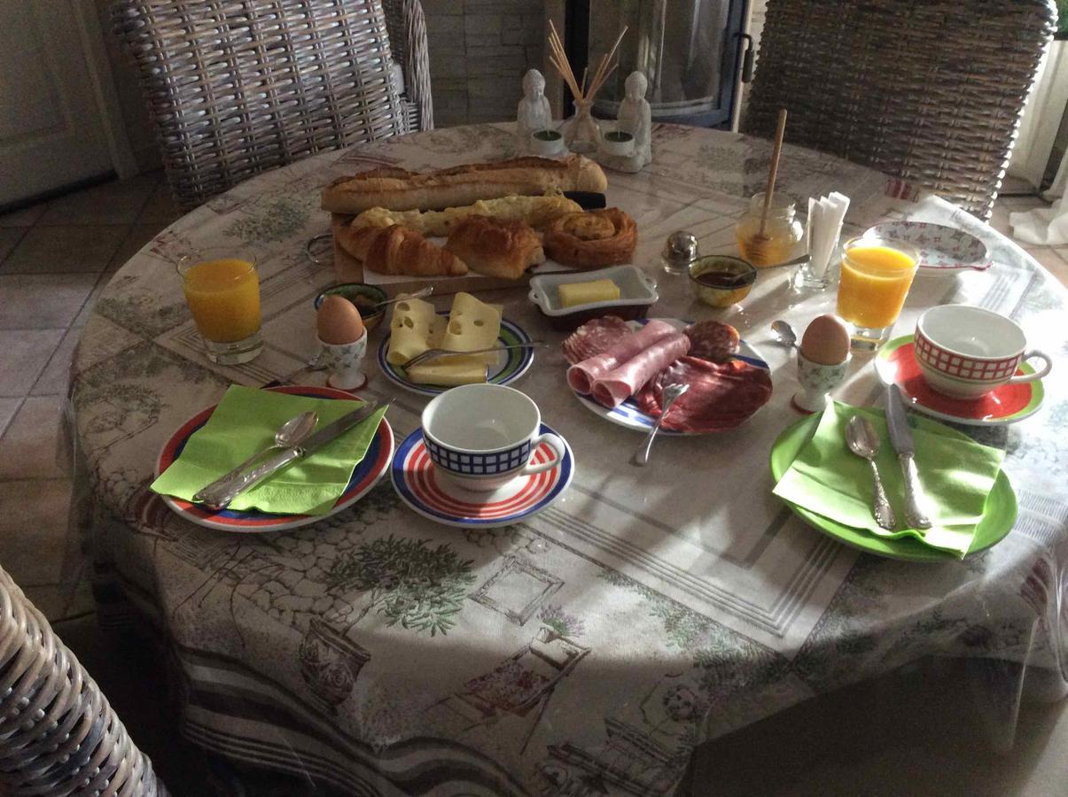 B&B Villa Viva Vitale Pierrevert Екстер'єр фото